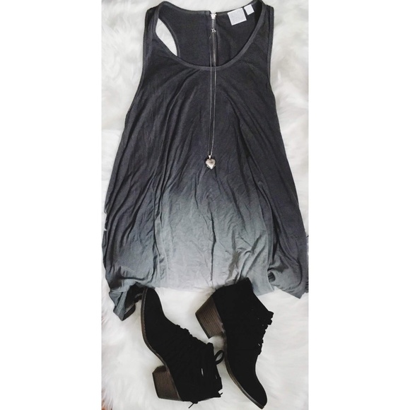 Beach Break Dresses & Skirts - Beach Break Asymmetrical Ombré Dress Size L